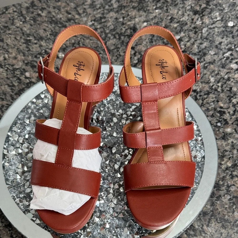 Style & Co. Deep Camel Wedge open toe strappy Sandals NEW 10